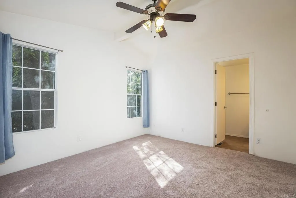 https://cdn.realtyfeed.com/cdn/127/306655294/9172bad74cf605c5acde591e9fa51c55.webp
