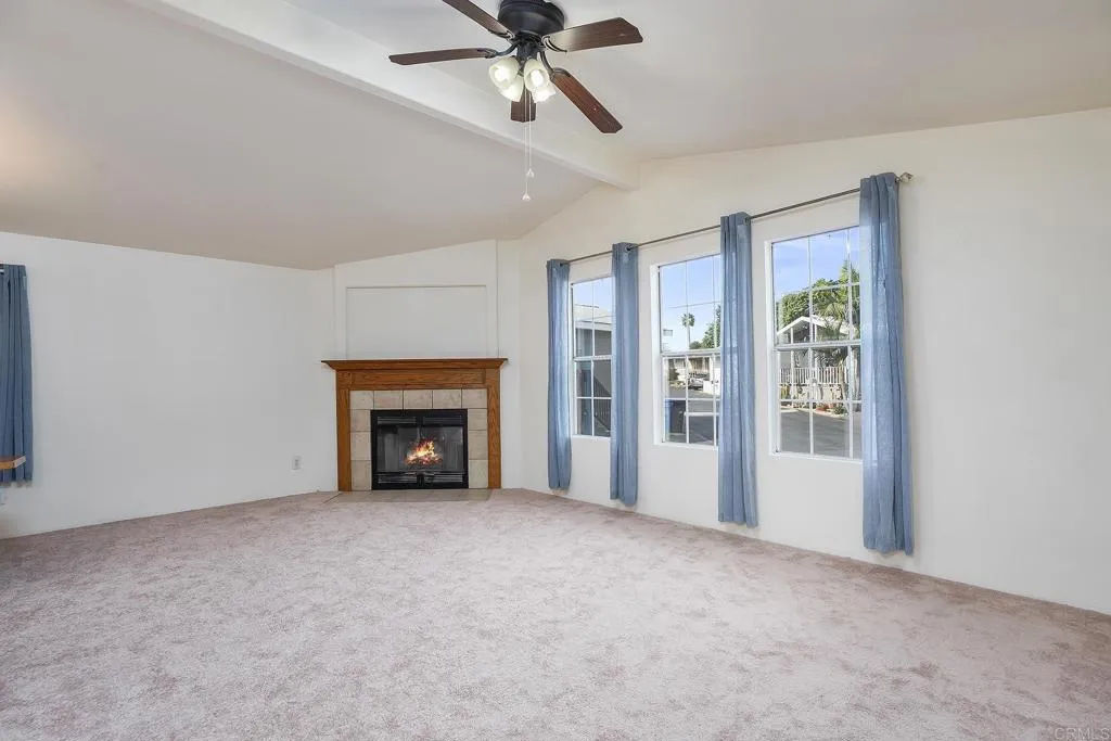 https://cdn.realtyfeed.com/cdn/127/306655294/cc06d173164c9974f765ad62644d0618.webp
