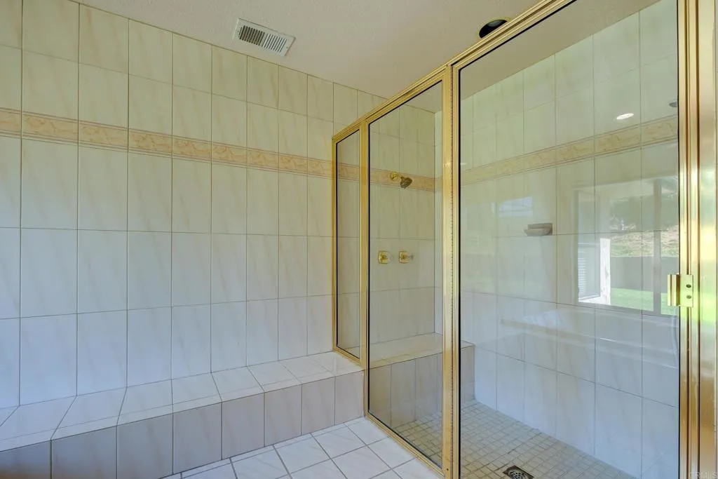 https://cdn.realtyfeed.com/cdn/127/306655304/0c595d63a0a824f2a9802baa3d045163.webp