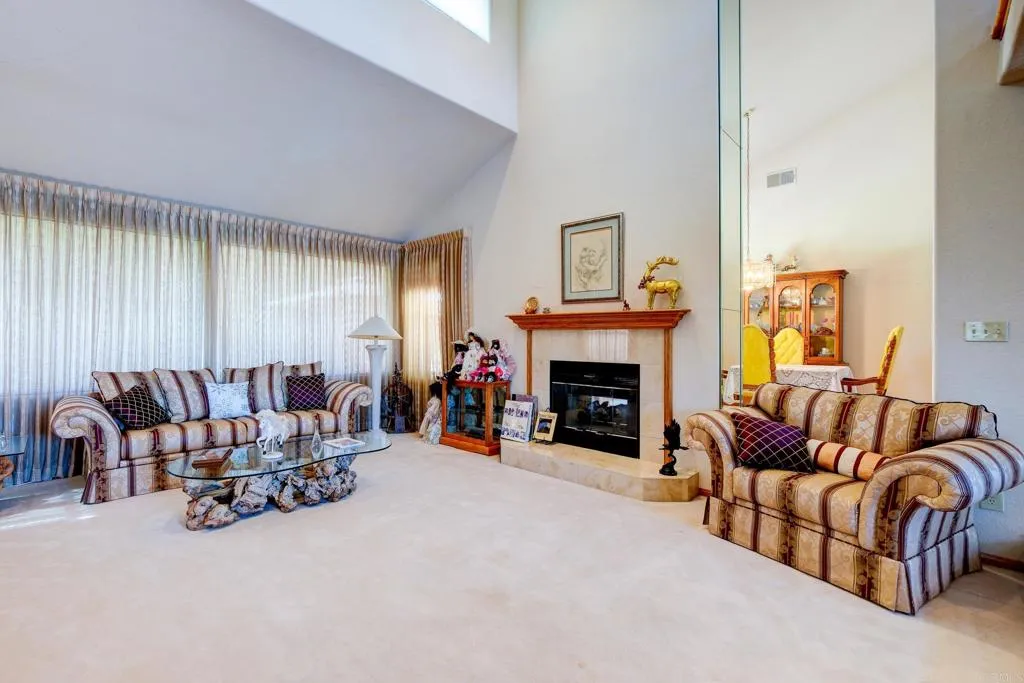 https://cdn.realtyfeed.com/cdn/127/306655304/471619213a8674bb603f4c1a27bfe8ef.webp