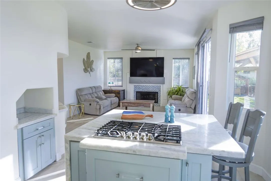 https://cdn.realtyfeed.com/cdn/127/306655388/40e55bc470ac998163731bccd263f132.webp