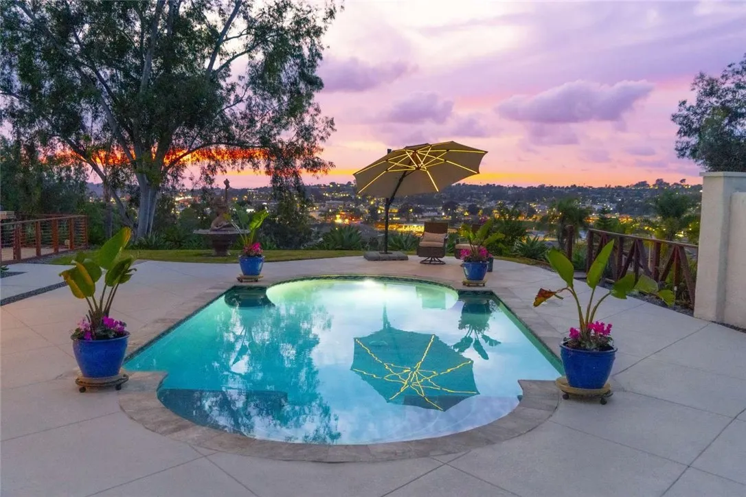 https://cdn.realtyfeed.com/cdn/127/306655388/7a672dd4db72546f186df90dcc0b1977.webp