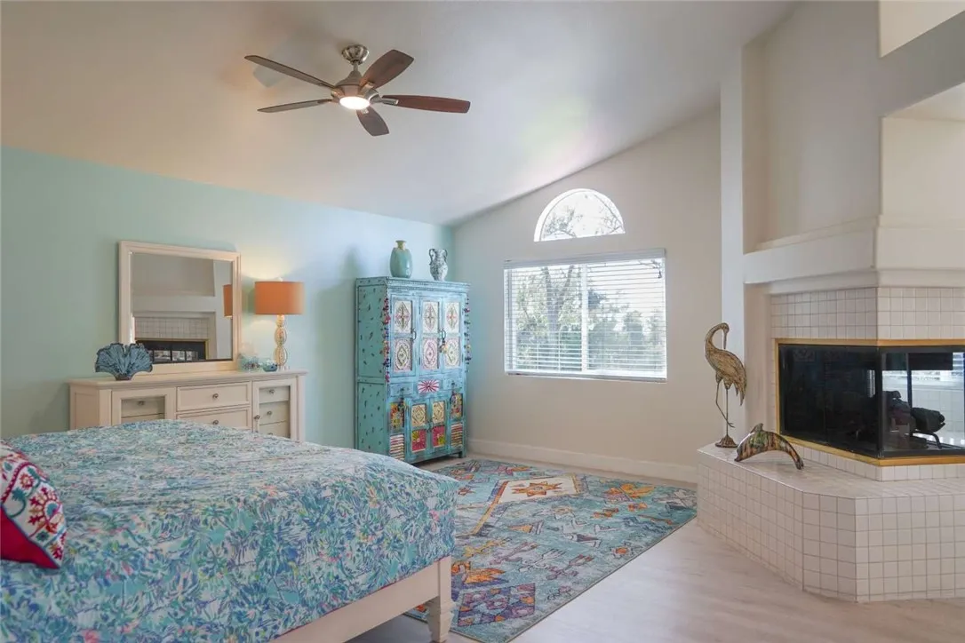 https://cdn.realtyfeed.com/cdn/127/306655388/c94dc5232456fe5b491e4fdf5c5a6aa9.webp