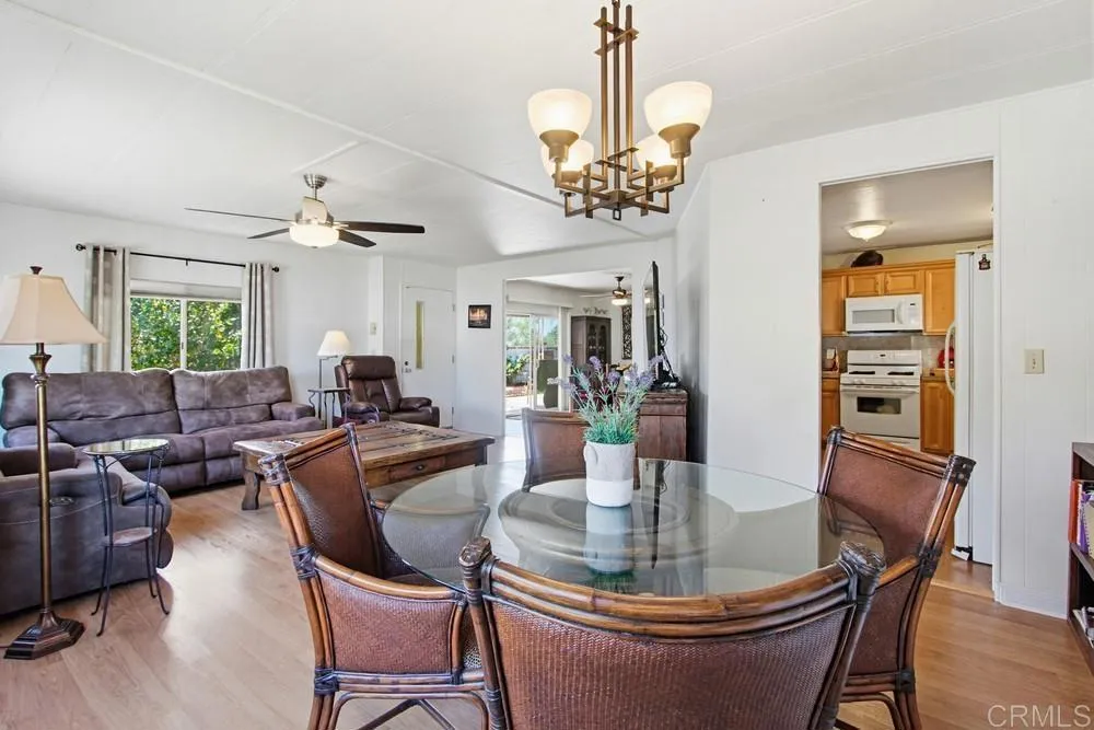 https://cdn.realtyfeed.com/cdn/127/306655420/787c6379ea6a91107439d8c7799456c9.webp