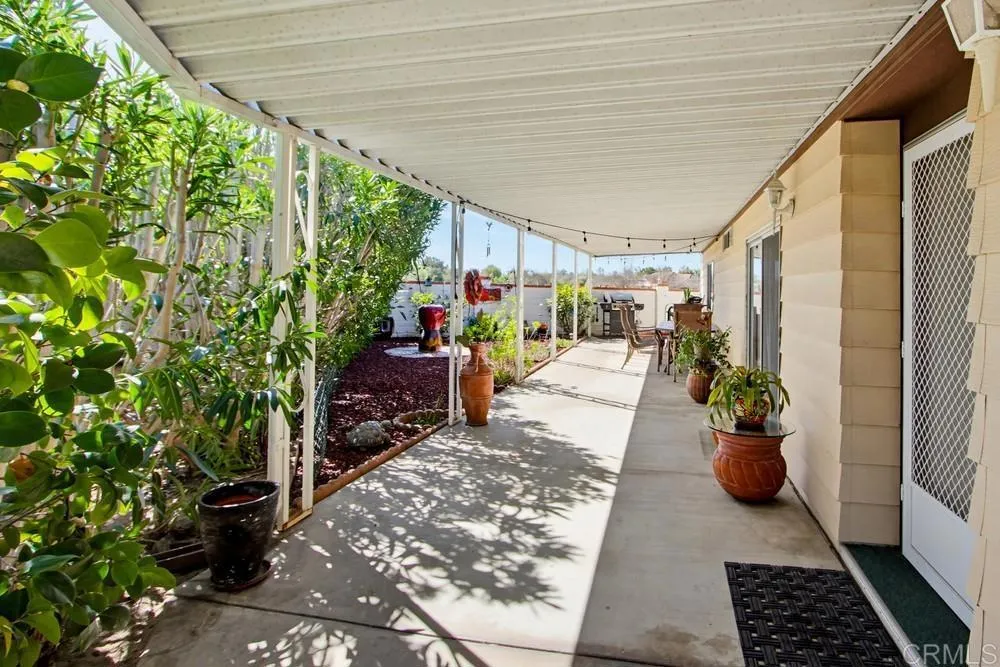 https://cdn.realtyfeed.com/cdn/127/306655420/c2fe94d68291b9a89deaad69a0add83c.webp