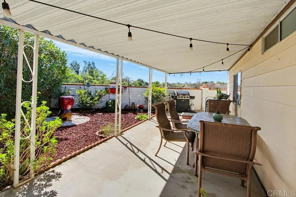 https://cdn.realtyfeed.com/cdn/127/306655420/fc663b2a35544aee904a76d7673e1156.webp