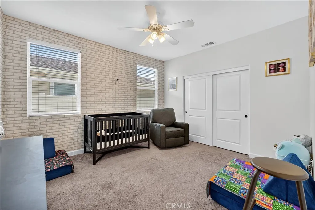 https://cdn.realtyfeed.com/cdn/127/306655512/045f4a42757a043bf19b3d183b5d1025.webp