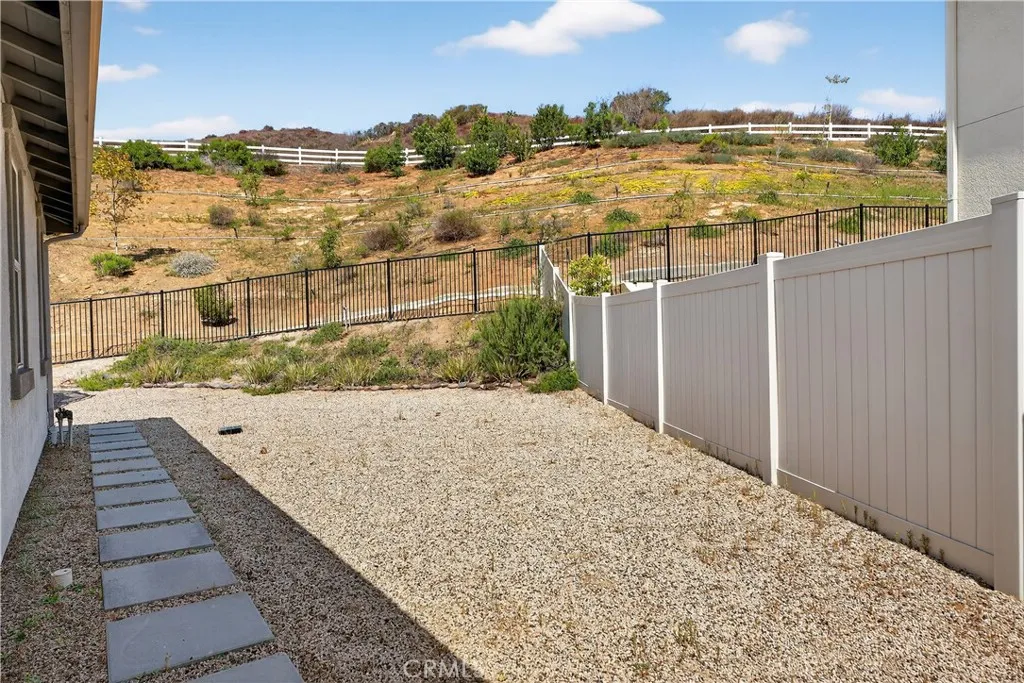 https://cdn.realtyfeed.com/cdn/127/306655512/1ac648612d47c993acf1060202770992.webp