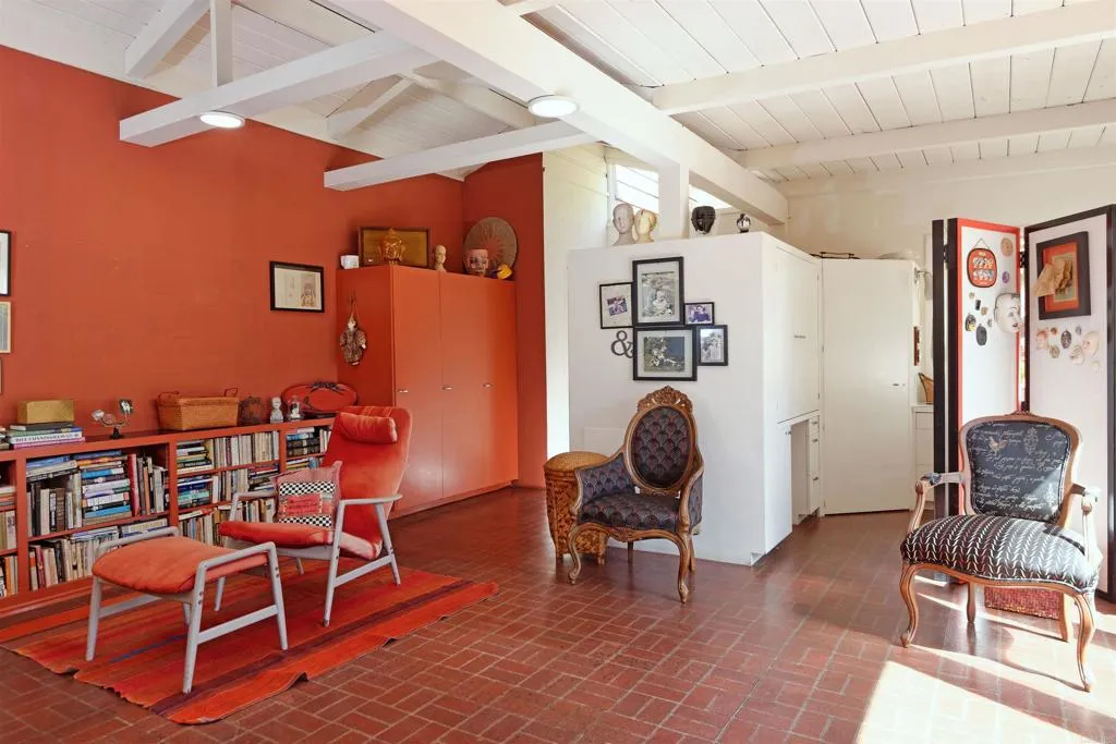 https://cdn.realtyfeed.com/cdn/127/306655563/b06dd32d4b321a130bb8c27629ed6e3b.webp