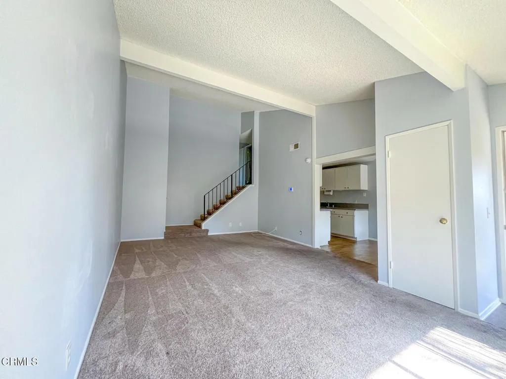 951 Warwick Avenue Unit E4, Thousand Oaks, CA 91360 - Photo 2 of 12, Thousand Oaks, CA