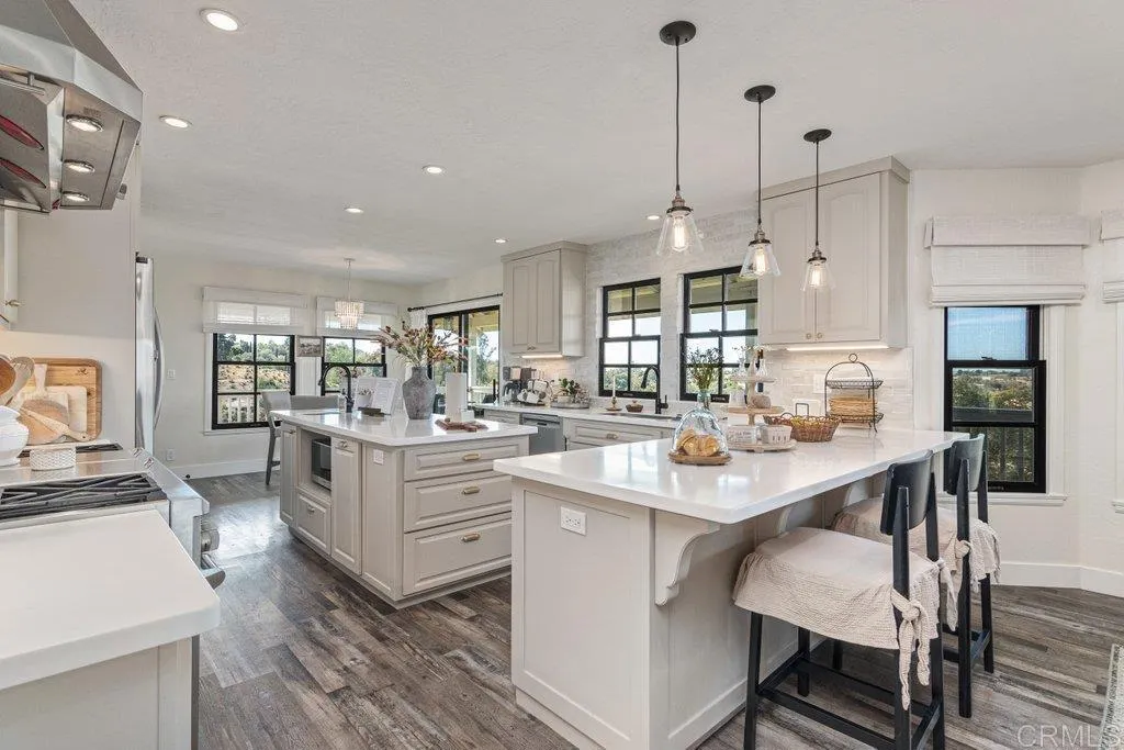 https://cdn.realtyfeed.com/cdn/127/306655640/07d21e8060181ec9af12fcf61aaa0539.webp