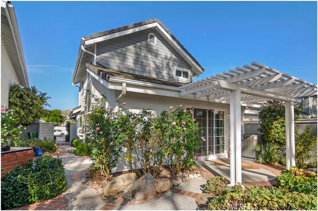 10 Portside, Irvine, CA 92614 - Photo 5 of 35, Irvine, CA