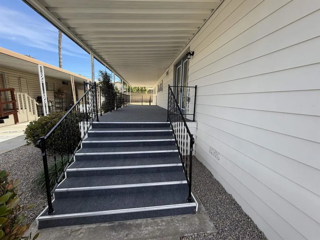 https://cdn.realtyfeed.com/cdn/127/306655746/ba199f583999c72994ca77ad034c0332.webp