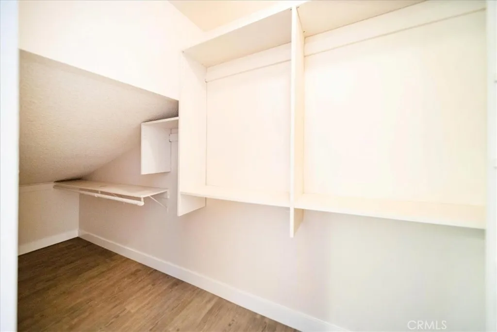https://cdn.realtyfeed.com/cdn/127/306655829/0b8a94313ede6be2761b876c372c9e89.webp
