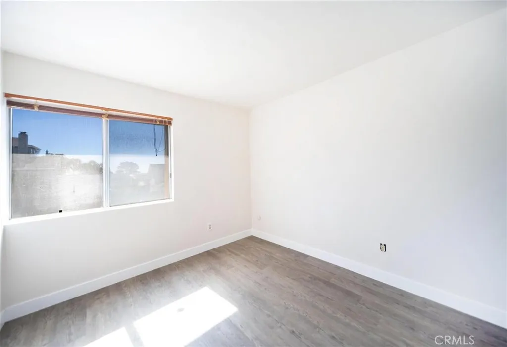 https://cdn.realtyfeed.com/cdn/127/306655829/2988d519062704c7a487fa3dbc7de5b9.webp