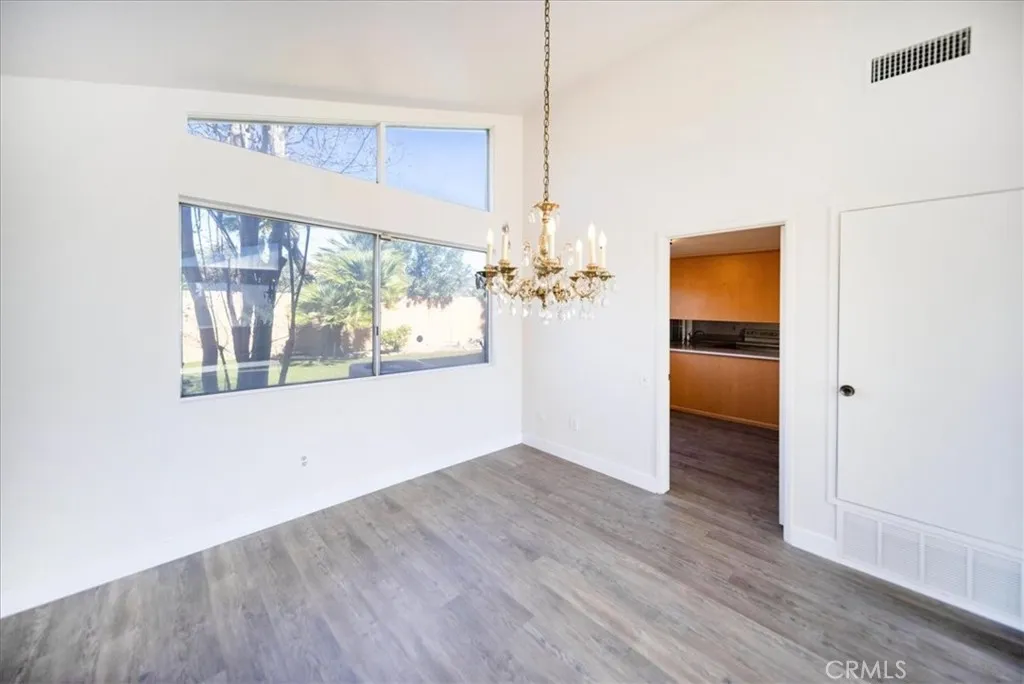 https://cdn.realtyfeed.com/cdn/127/306655829/3b0fe8fce65cd1b721740788ba278799.webp