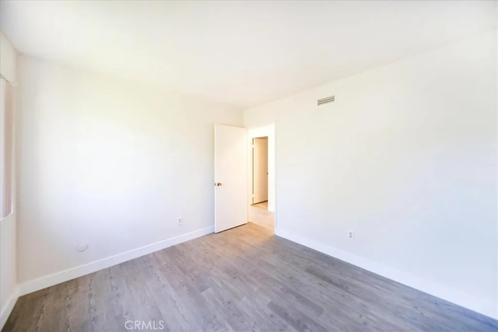 https://cdn.realtyfeed.com/cdn/127/306655829/8aa01bcd14697434cf5f28418e2c3323.webp