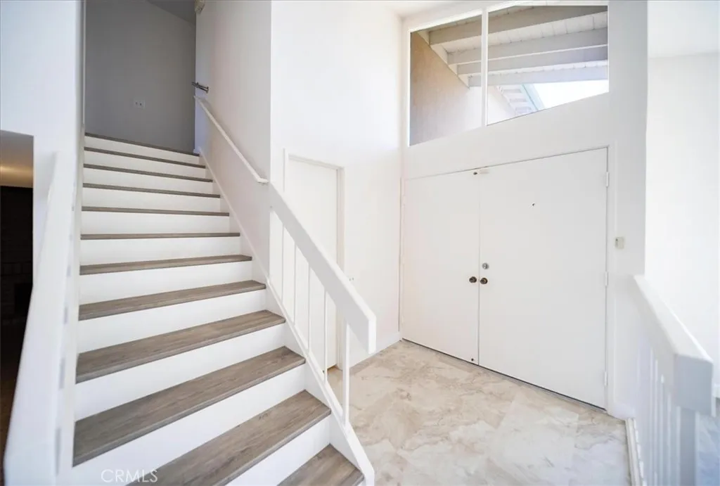 https://cdn.realtyfeed.com/cdn/127/306655829/9bdad8b326501f4b6318a1b125aea3bf.webp