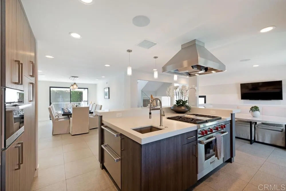https://cdn.realtyfeed.com/cdn/127/306655861/d16376c407f309b4a288b214a4cbff1f.webp