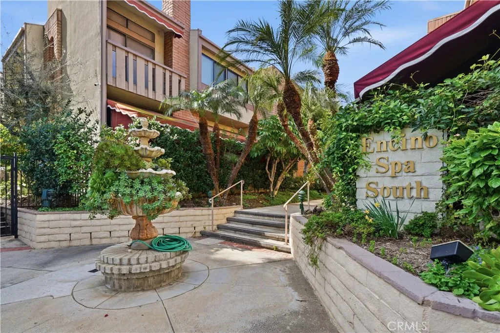 Encino, CA 91316