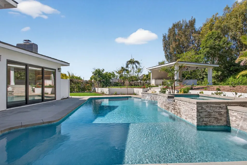 1301 Smokewood Drive, North Tustin, CA, 92705