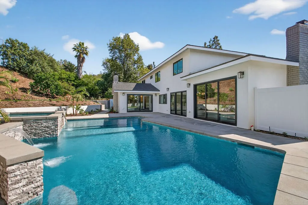 1301 Smokewood Drive, North Tustin, CA, 92705