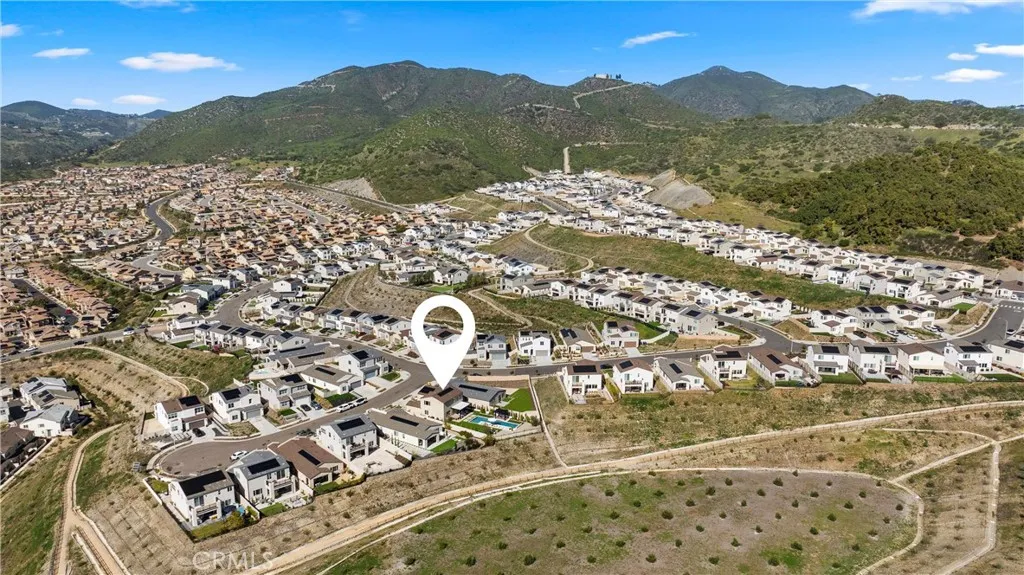 https://cdn.realtyfeed.com/cdn/127/306655936/57274821eee192e8e9a79fecc0e4626e.webp