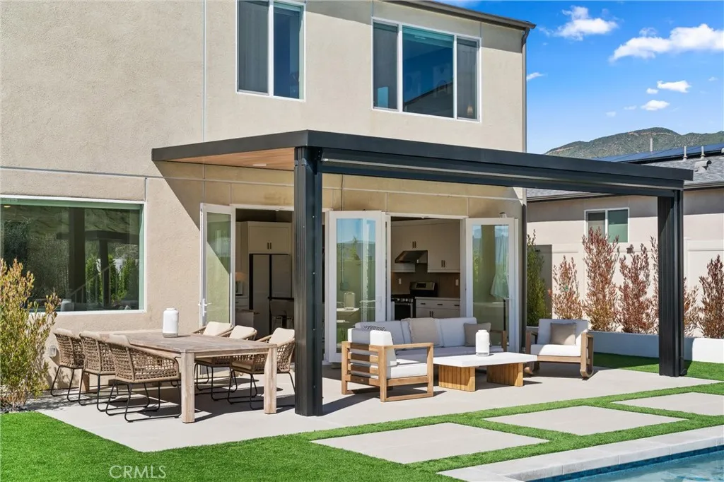 https://cdn.realtyfeed.com/cdn/127/306655936/5cf0773b90239d4e477f0133121f03e5.webp