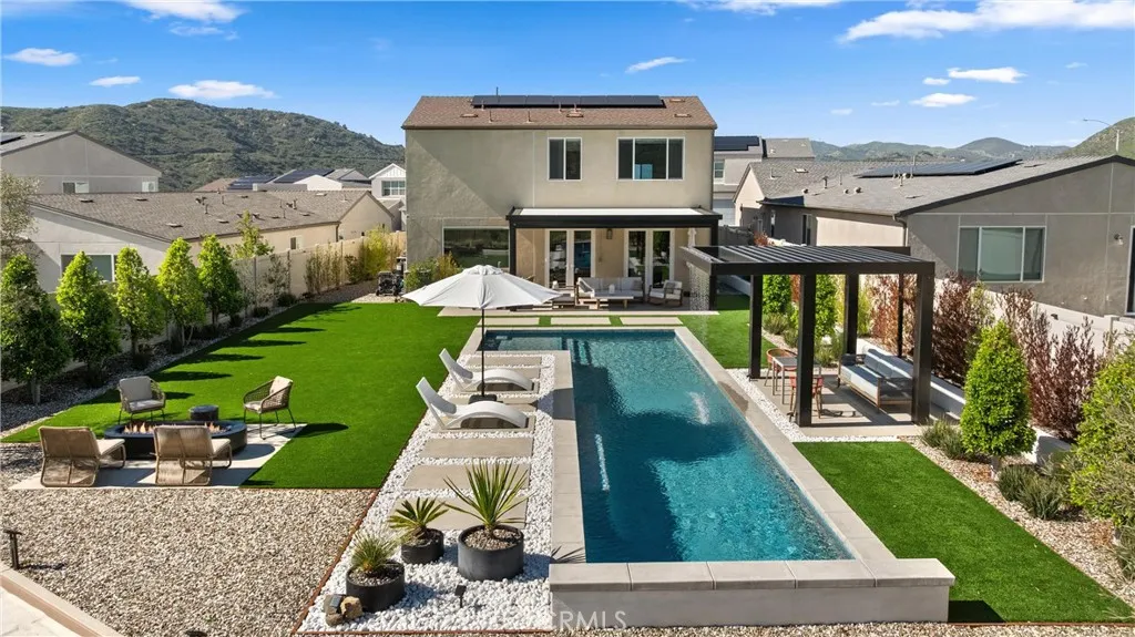 https://cdn.realtyfeed.com/cdn/127/306655936/7ac60ee8cb2cf863c9a215675cf8ceff.webp