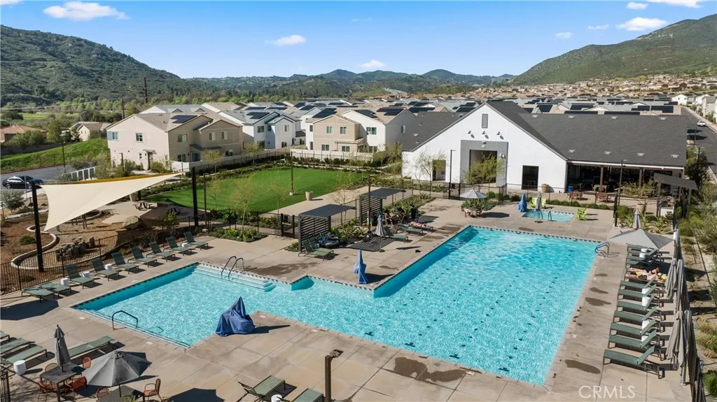 https://cdn.realtyfeed.com/cdn/127/306655936/f7b7c541f7ddf8a51a0bbe1d767b4bbd.webp