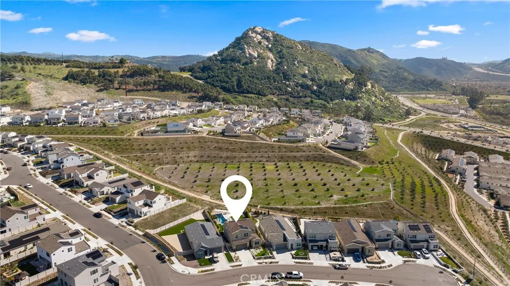 https://cdn.realtyfeed.com/cdn/127/306655936/f8f0e1722a91193cc258750fad7ba280.webp