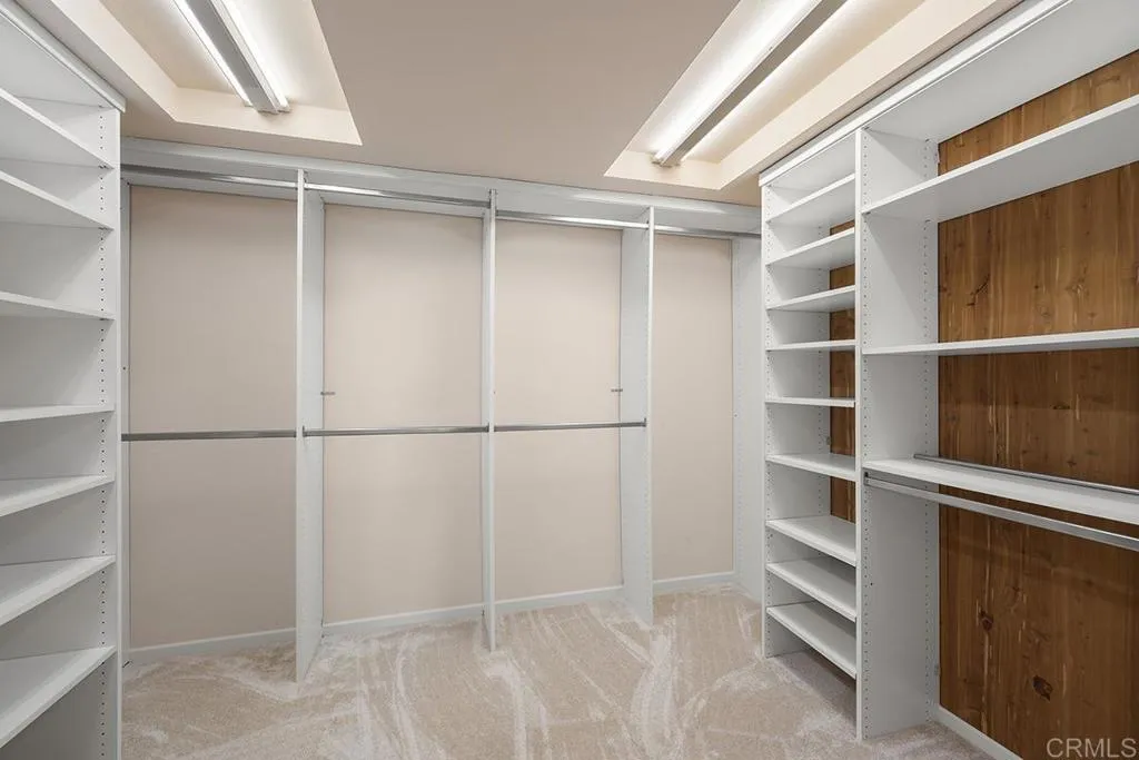 https://cdn.realtyfeed.com/cdn/127/306655937/3b2a0994e572797482f5a5a0264bf47d.webp
