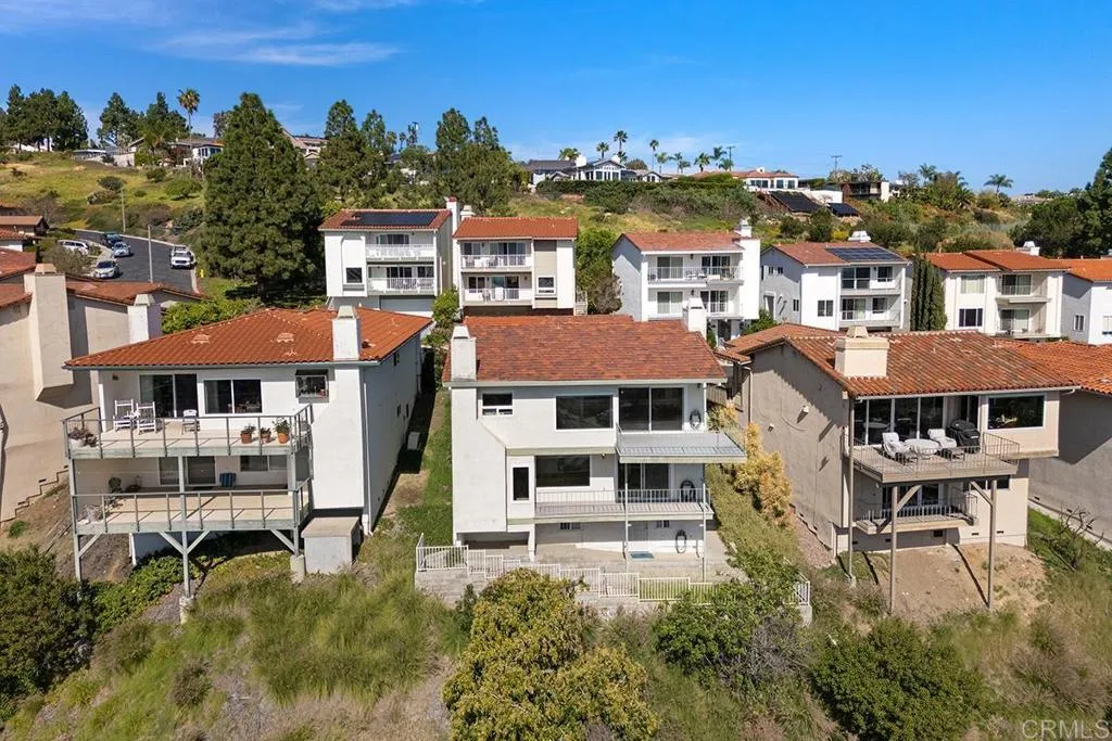 https://cdn.realtyfeed.com/cdn/127/306655937/672de0433afbc3e3dd71acfb22d9e604.webp