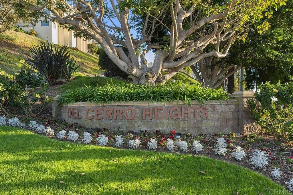 https://cdn.realtyfeed.com/cdn/127/306655937/673dfb9f88e87300a84445ccc40d6a19.webp