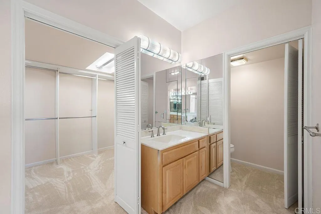 https://cdn.realtyfeed.com/cdn/127/306655937/e50c4bd3df4af45ec69b8cd7438ccde4.webp