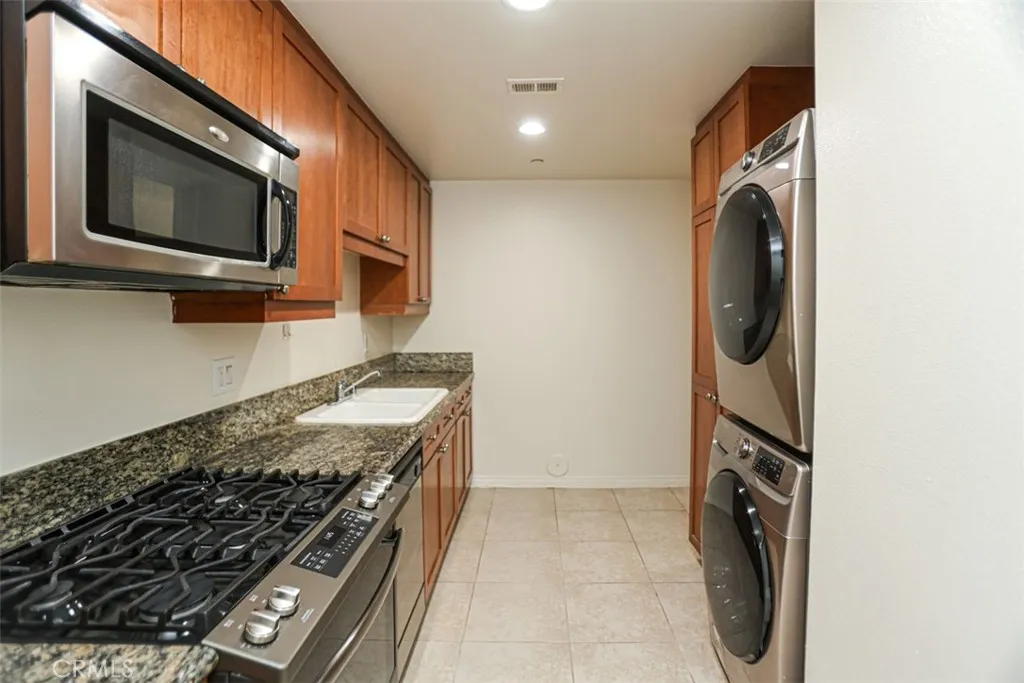 Fountain Valley, CA 92708