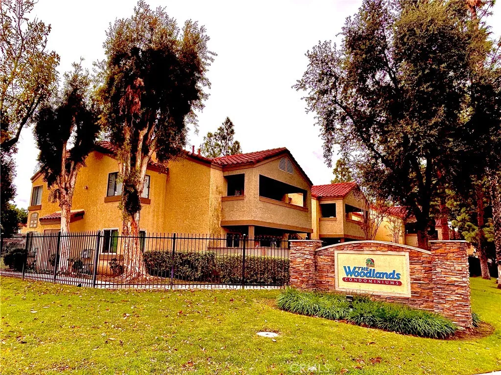 1110 W Blaine Unit 102, Riverside, CA 92507 - Photo 2 of 23, Riverside, CA