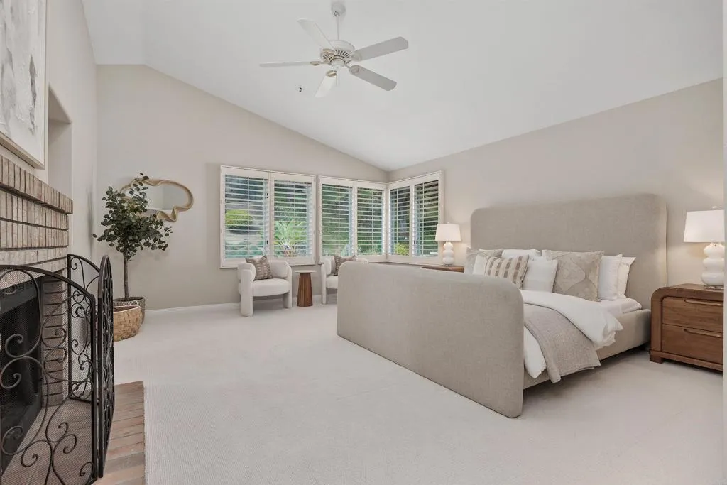 https://cdn.realtyfeed.com/cdn/127/306656044/e4cbe92fd3566132ef46779fa6720f88.webp