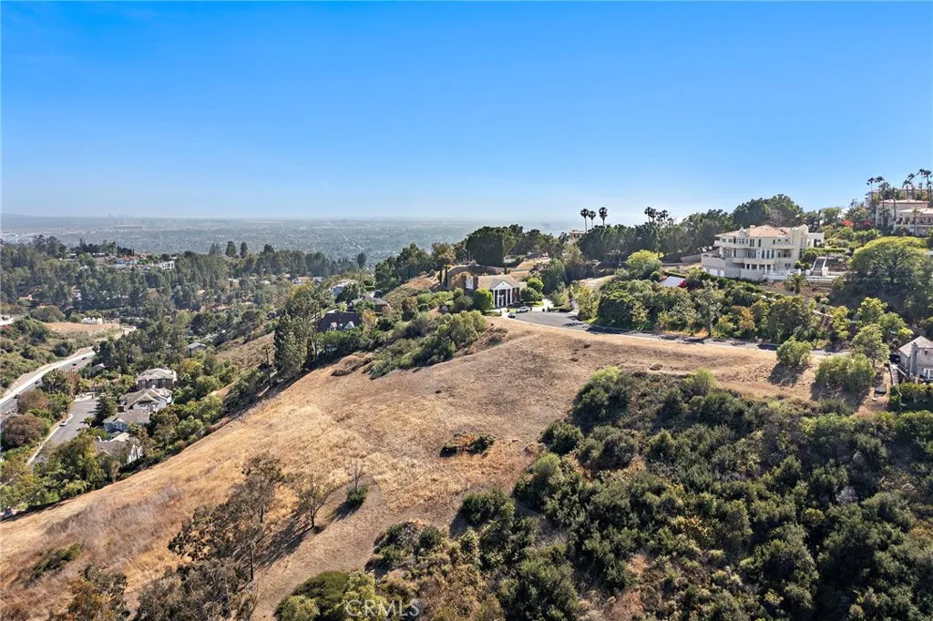 North Tustin, CA 92705