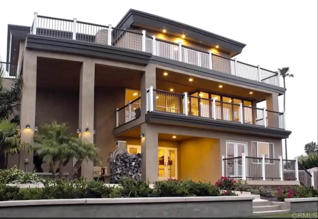 2812 Poinsettia Drive, San Diego, CA, 92106