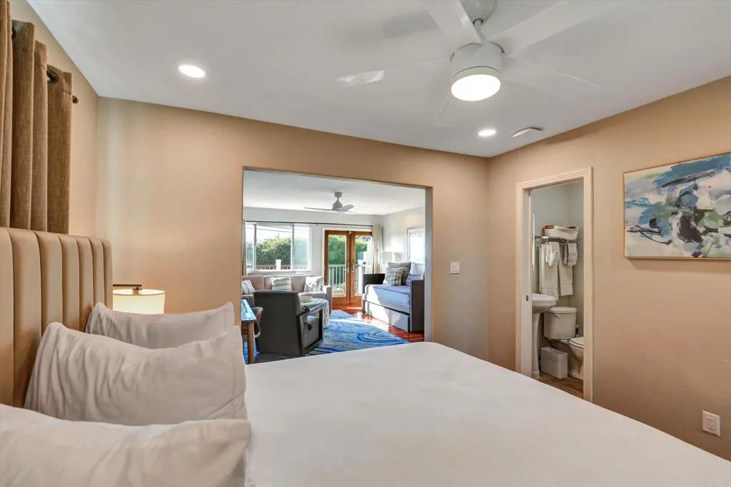 2812 Poinsettia Drive, San Diego, CA, 92106