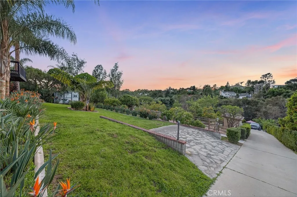 https://cdn.realtyfeed.com/cdn/127/306656107/fefebab0420544c57c5ab242a13d0b79.webp