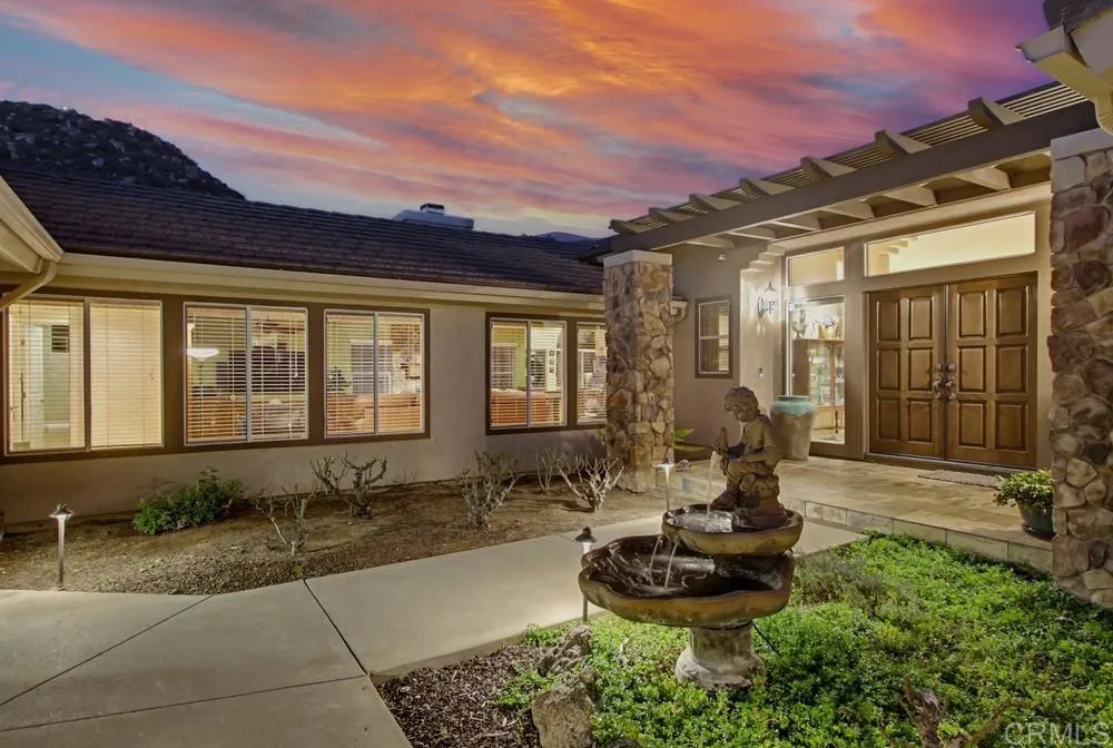 https://cdn.realtyfeed.com/cdn/127/306656114/be1b8614bac5f46b533ee0a10bd0c2d3.webp