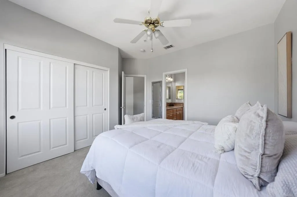 https://cdn.realtyfeed.com/cdn/127/306656172/d3ff8e5bc00b202a502f629c3d744501.webp