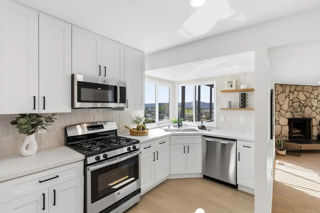 https://cdn.realtyfeed.com/cdn/127/306656225/022b21fd0976640377e7725afcfa99d7.webp