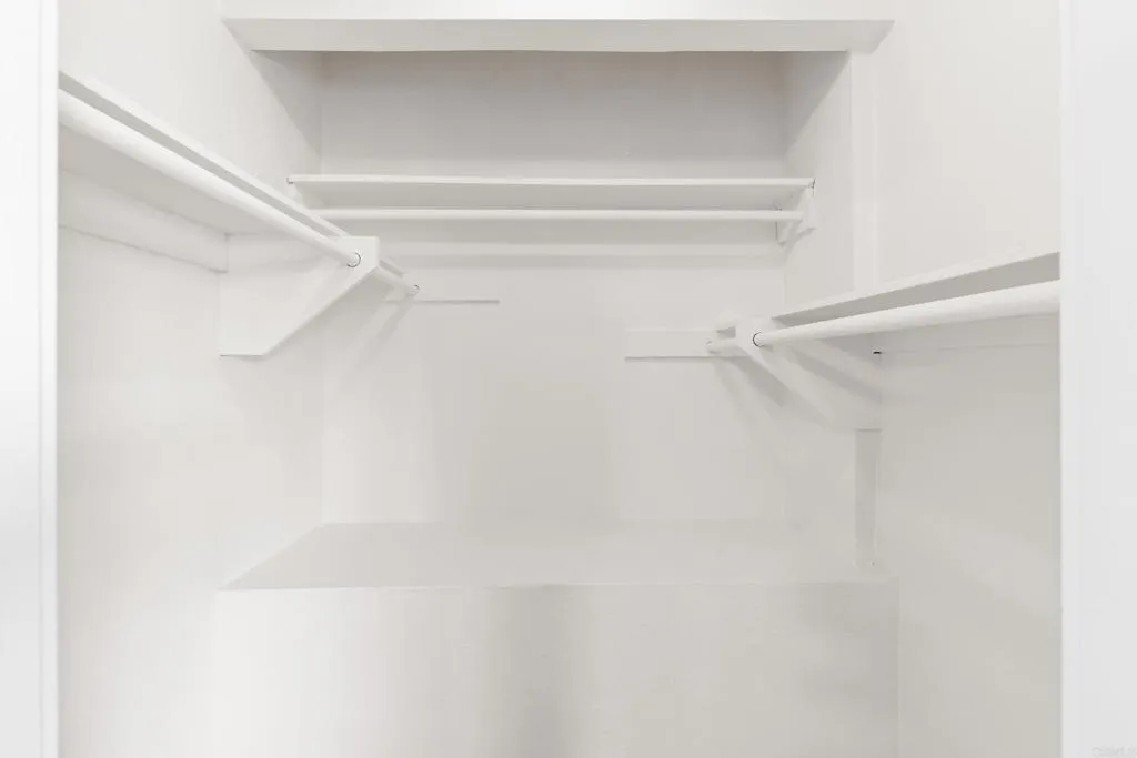 https://cdn.realtyfeed.com/cdn/127/306656225/ccf2337310007ffe538c8662294d4309.webp