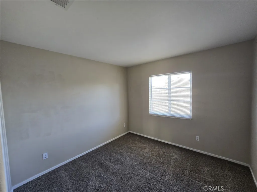https://cdn.realtyfeed.com/cdn/127/306656237/897389db30f2daff24903fd9273ebed9.webp