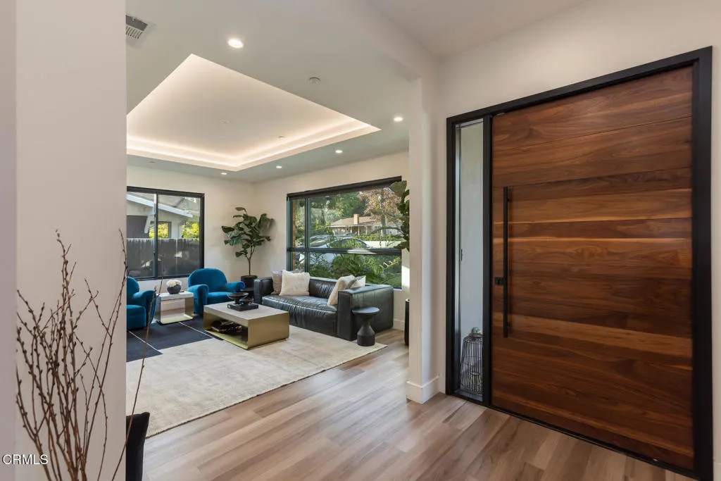 620 Houseman Street, La Canada Flintridge, CA 91011 - Photo 5 of 68, La Canada Flintridge, CA