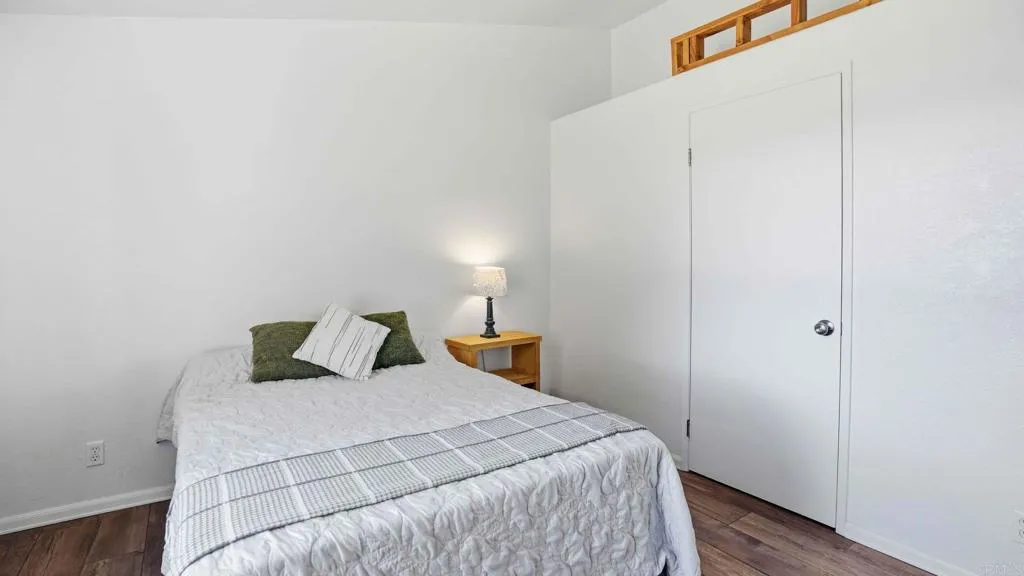 https://cdn.realtyfeed.com/cdn/127/306656286/03674b21b17be3d3a2f027e0d6d3d04e.webp