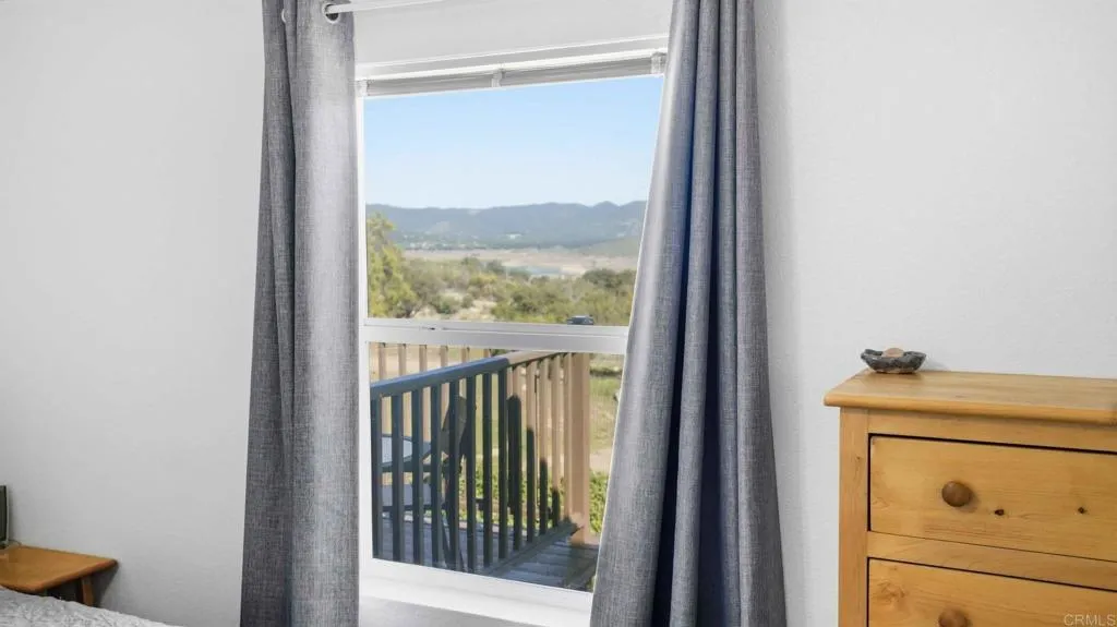 https://cdn.realtyfeed.com/cdn/127/306656286/a102f48440c02ce343fe84f475ea1f56.webp